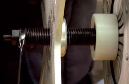 Screwdriving divice screw to couplings